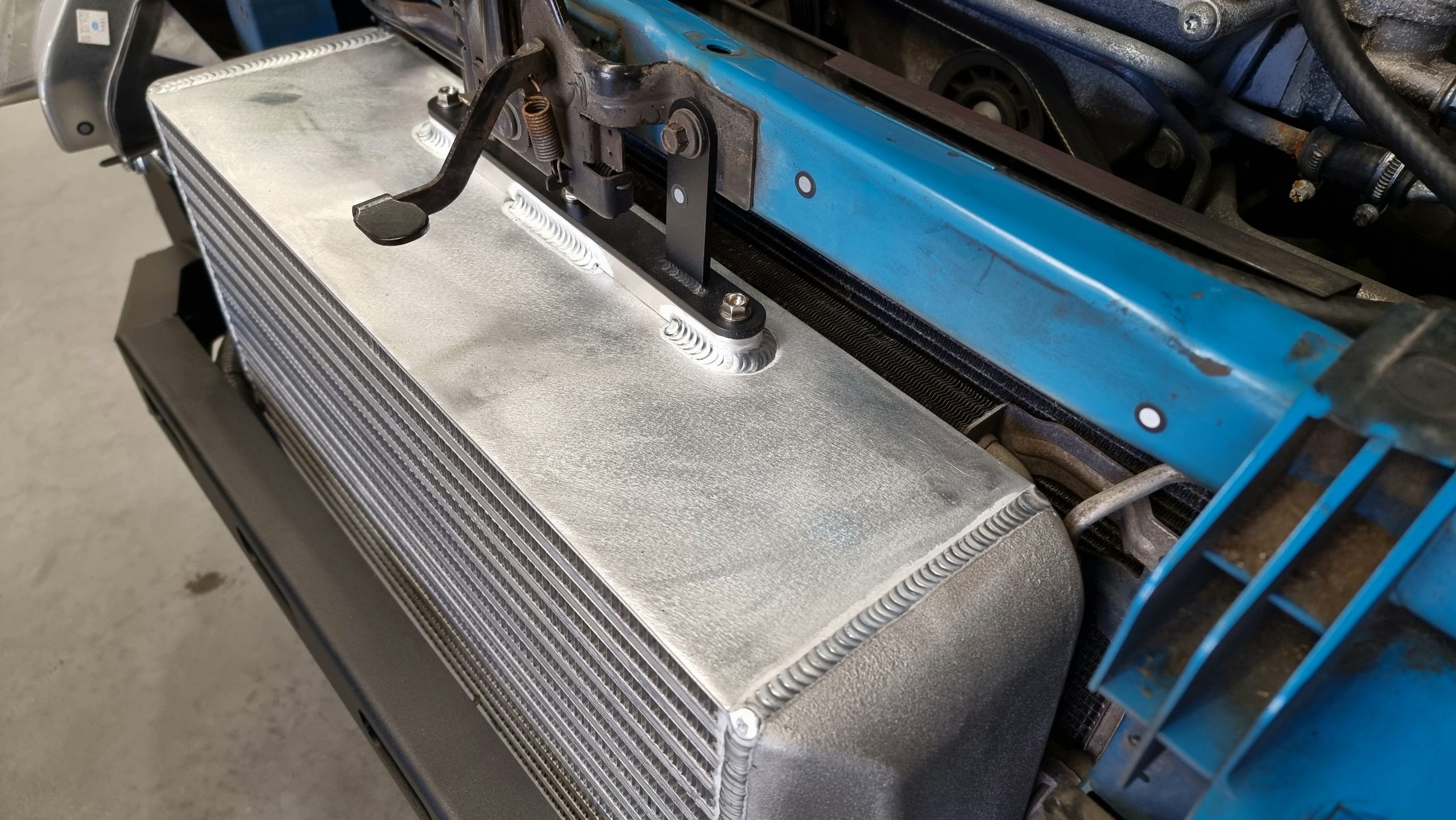 Stage 4 intercooler kit (Suits Ford Falcon FG)